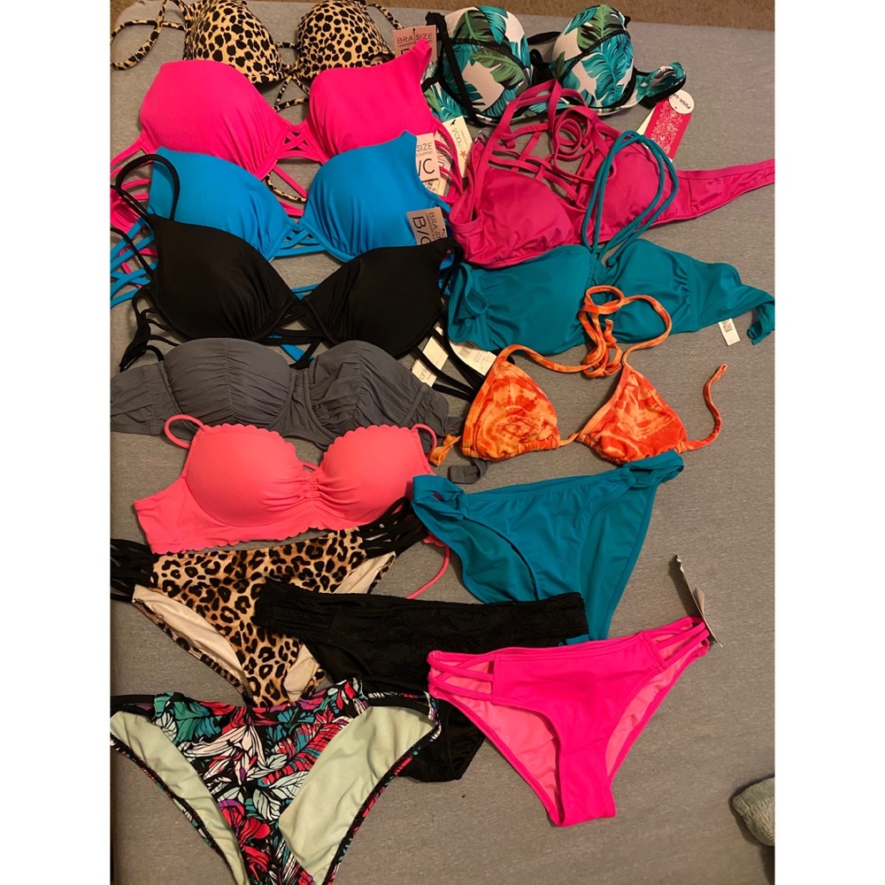 ❤️❤️ BIKINI BUNDLE I SELL SEPARATELY